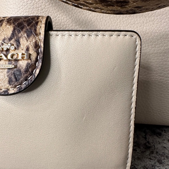 Coach Mollie Bucket bag and wallet - Picture 7 of 10